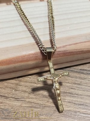  Малък гравиран кръст с Исус 3 на 2 см на позлатен стоманен ланец 55 см , стилна плетка, широк 0,4 см - ML1635